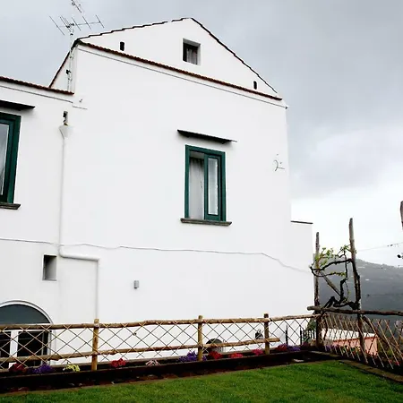 Nel Mar Bed & Breakfast