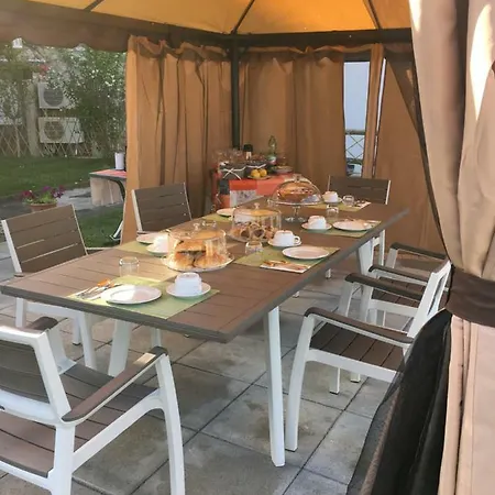 Nel Mar Bed & Breakfast